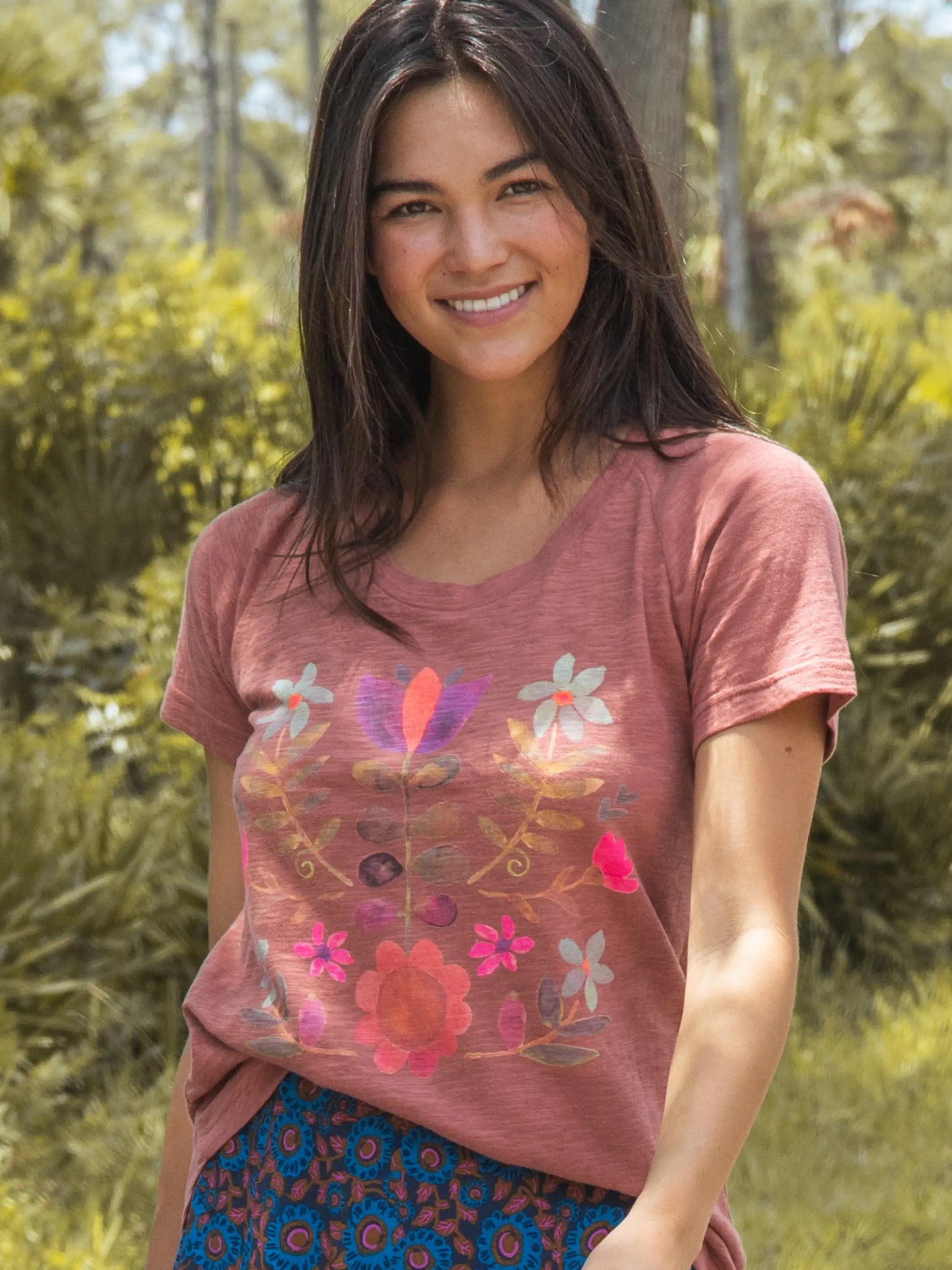 Natural Life brand tee shirt.  Boho style folk flower ladies short sleeve top rust colored